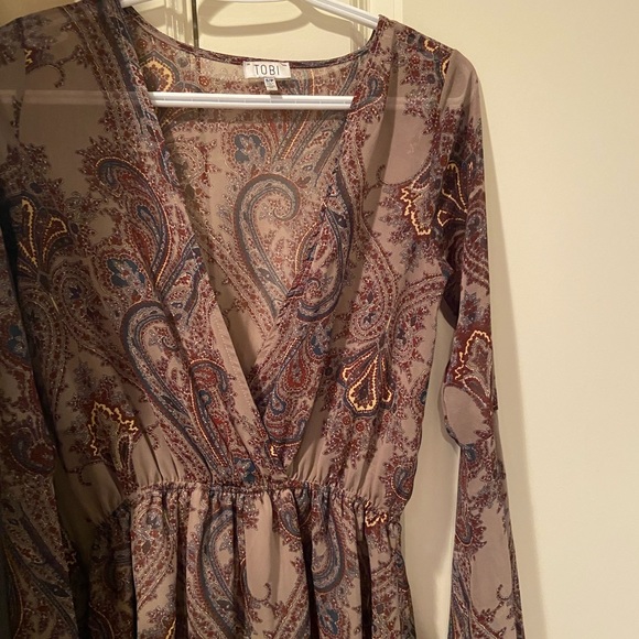 Tobi Paisley print Romper - Picture 4 of 8